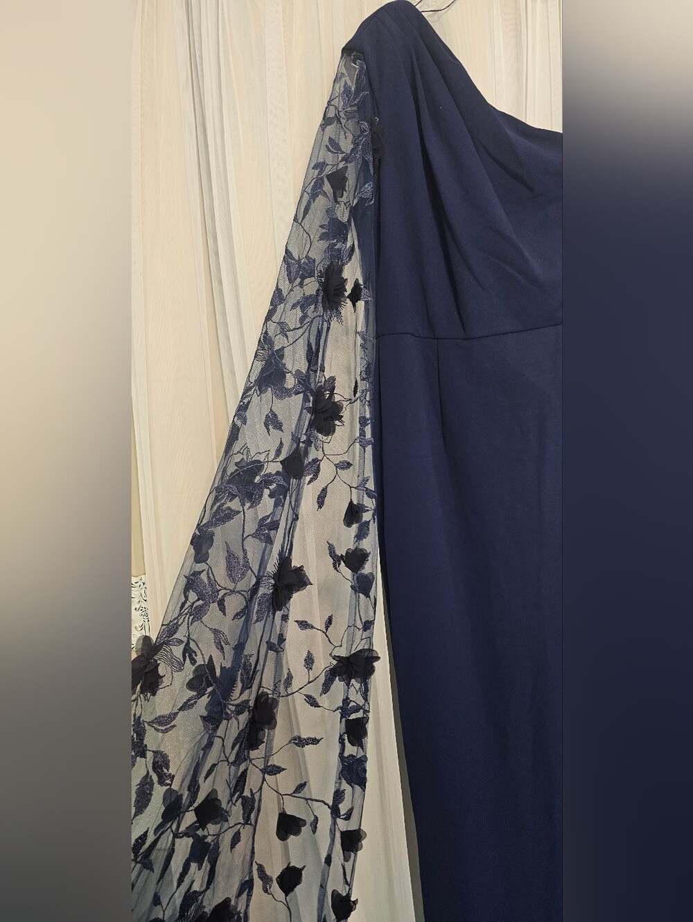 Adrianna Papell One-Shoulder Navy Evening Gown with Floral Sheer Cape Size 2 - Picture 4 of 5